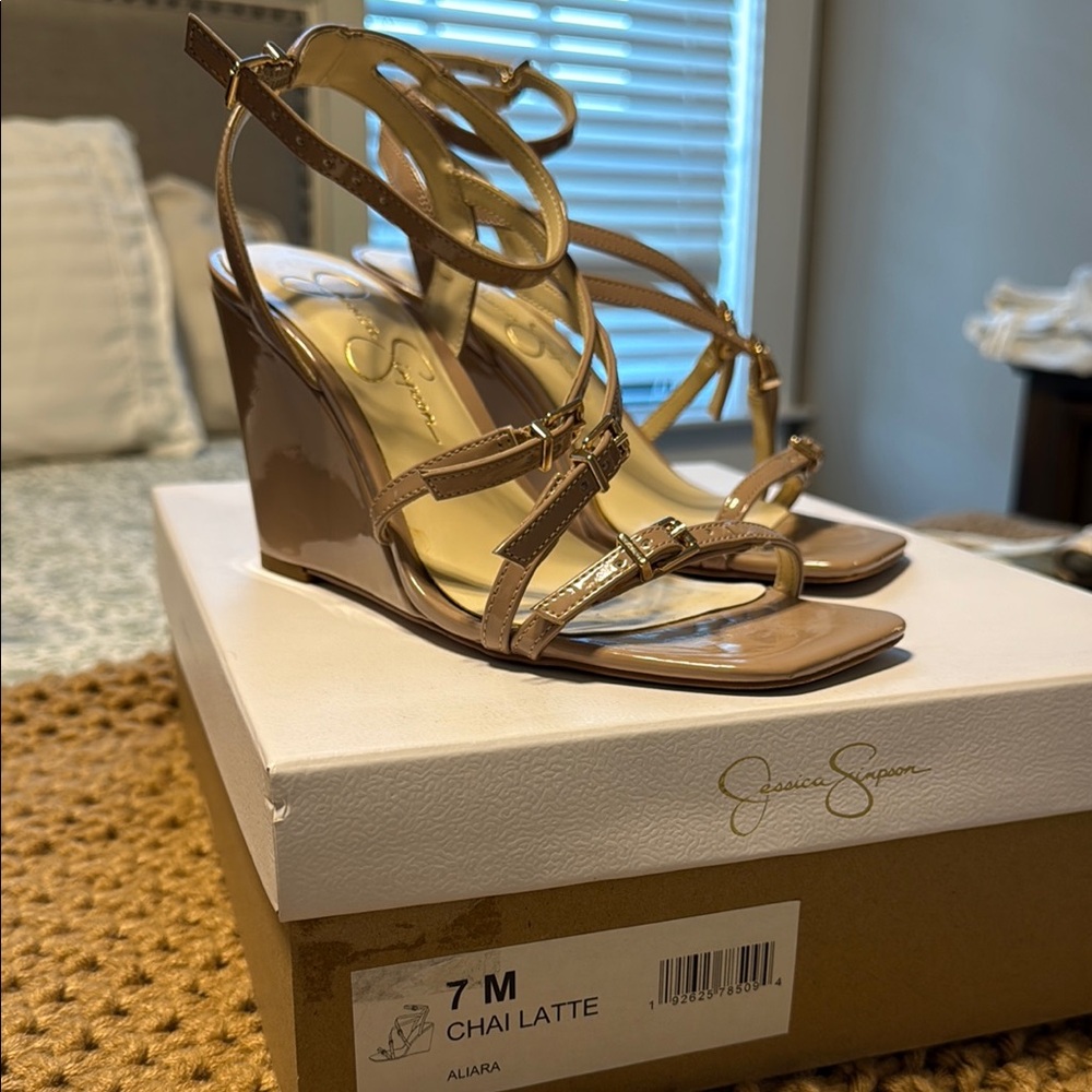 Jessica Simpson Tan Wedge Sandals Elegant Strappy Design